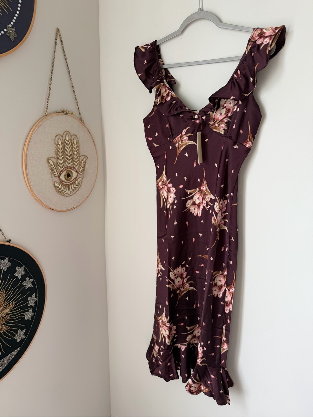 Plum purple Floral sleeveless ruffle strap Midi dress